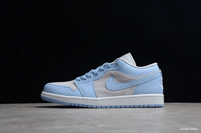 1 DC0774-050 Blue University Jordan (W) Low 1117